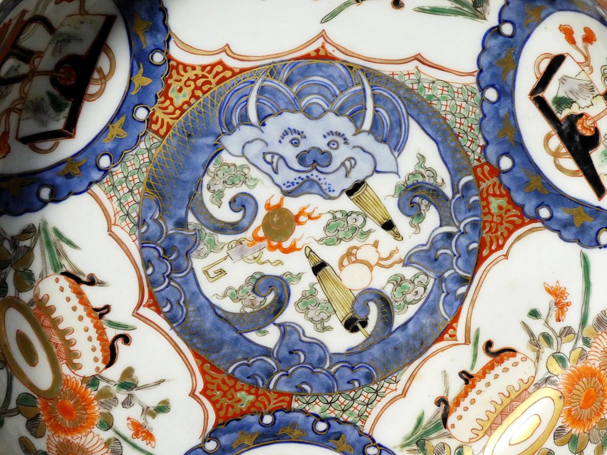 Koimari Three bowls of small bowls Gold-colored paintings Dragons